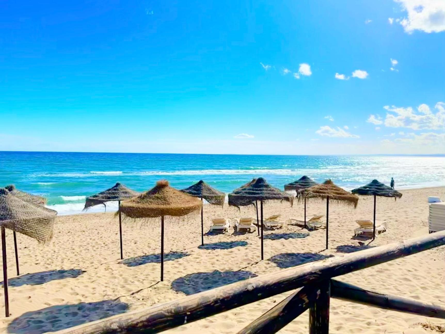 Villa Casacara Marbella Beachside Costabella -Spain ภายนอก รูปภาพ