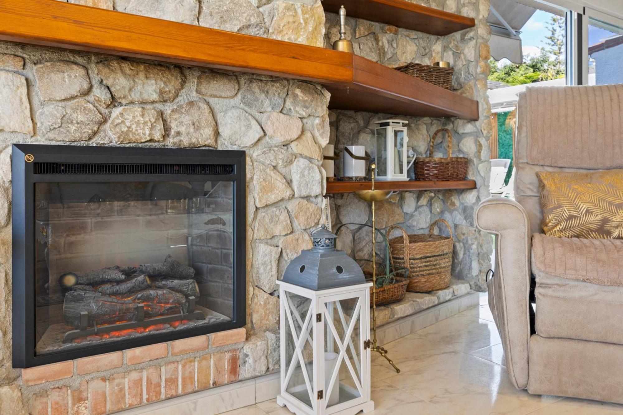 Villa Casacara Marbella Beachside Costabella -Spain ภายนอก รูปภาพ