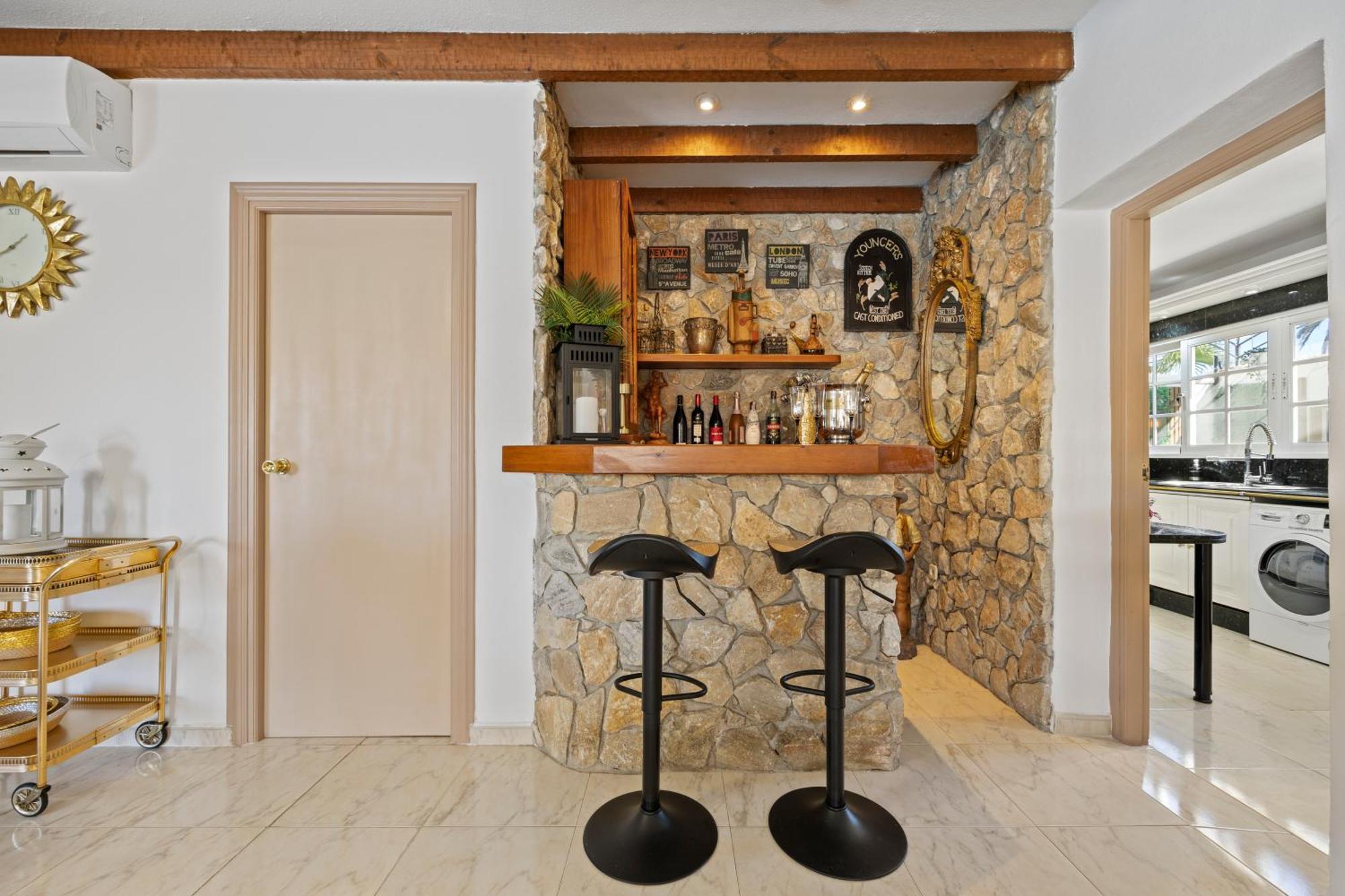 Villa Casacara Marbella Beachside Costabella -Spain ภายนอก รูปภาพ