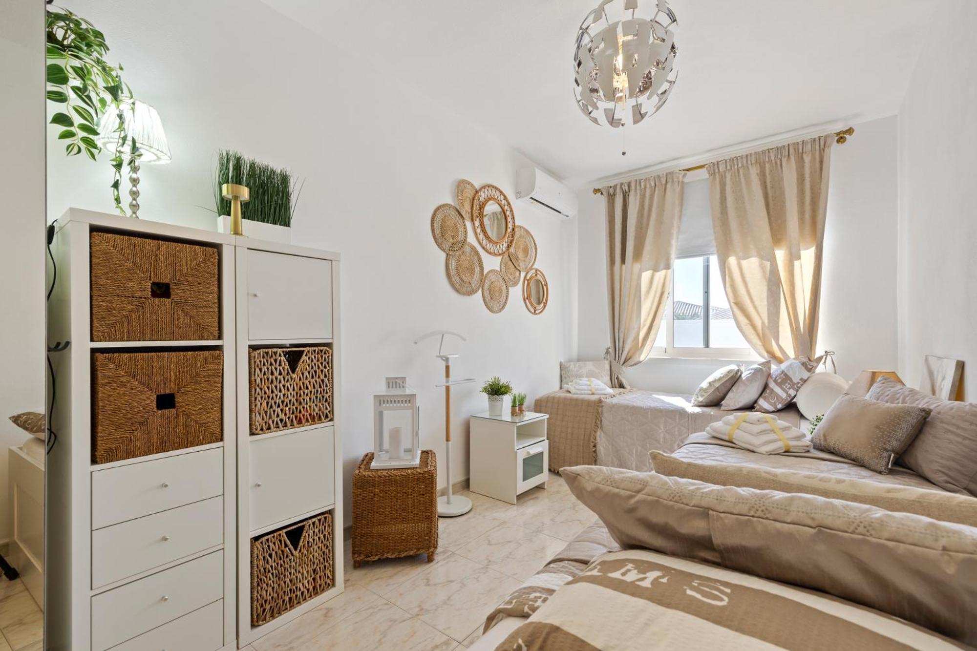 Villa Casacara Marbella Beachside Costabella -Spain ภายนอก รูปภาพ